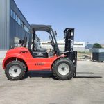 3 Ton 4x4 versatile off-road forklift - Image 5