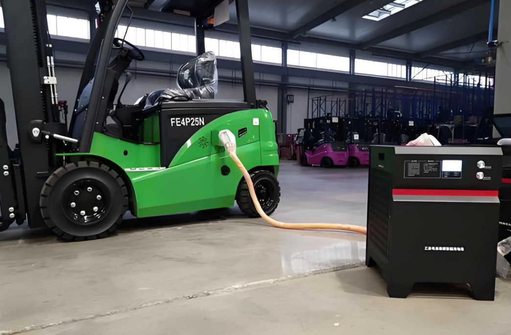 Daily Maintenance Checklist for Electric Forklifts缩略图