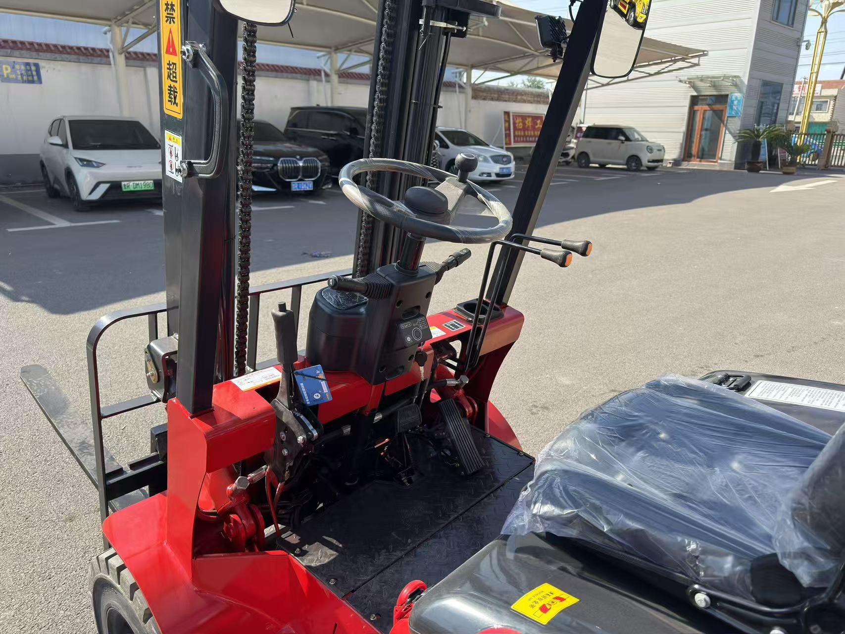 BaGong electric forklift operator cabin dashboard with regenerative braking controls