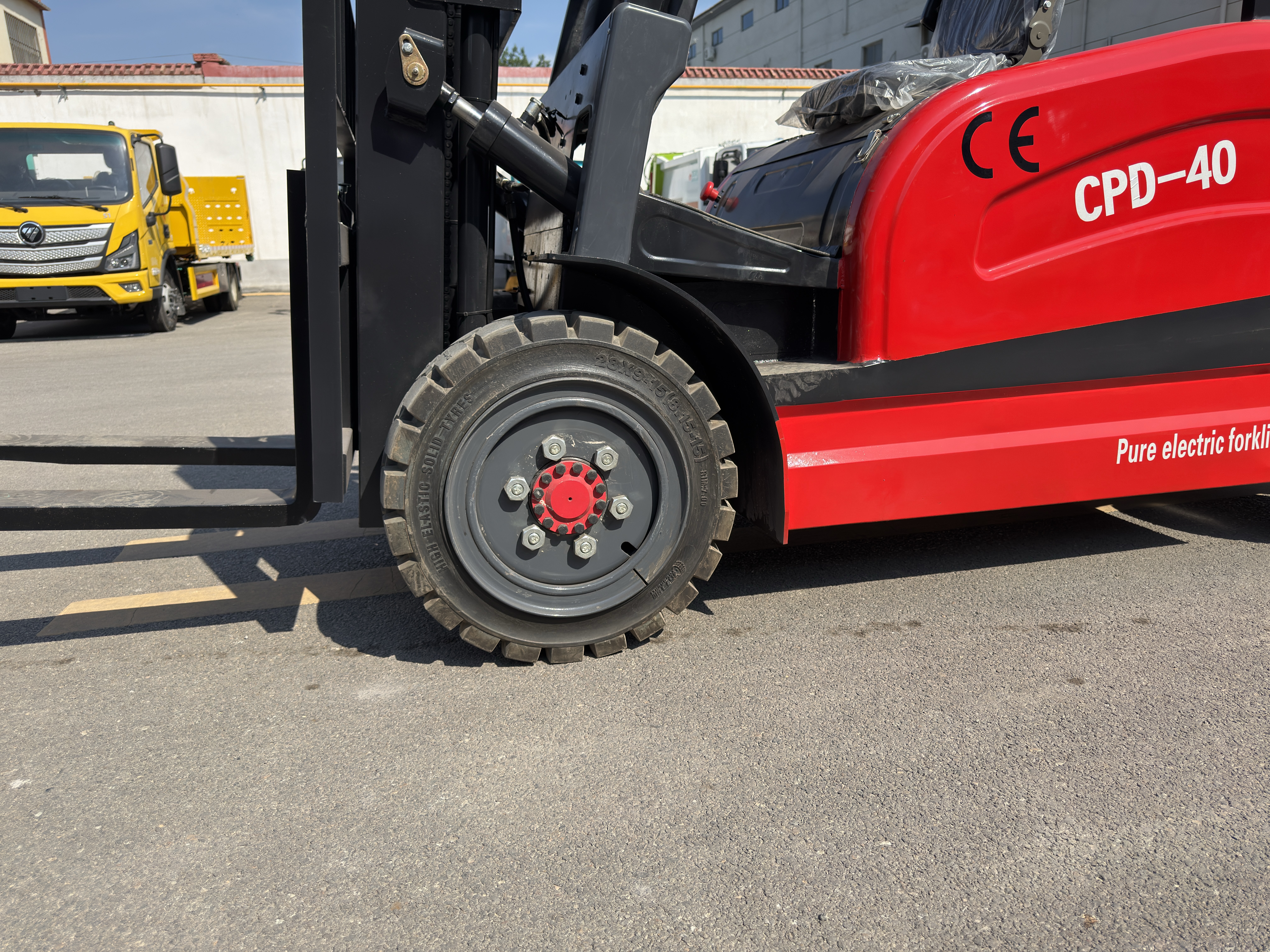BaGong 4-ton rough terrain forklift tires